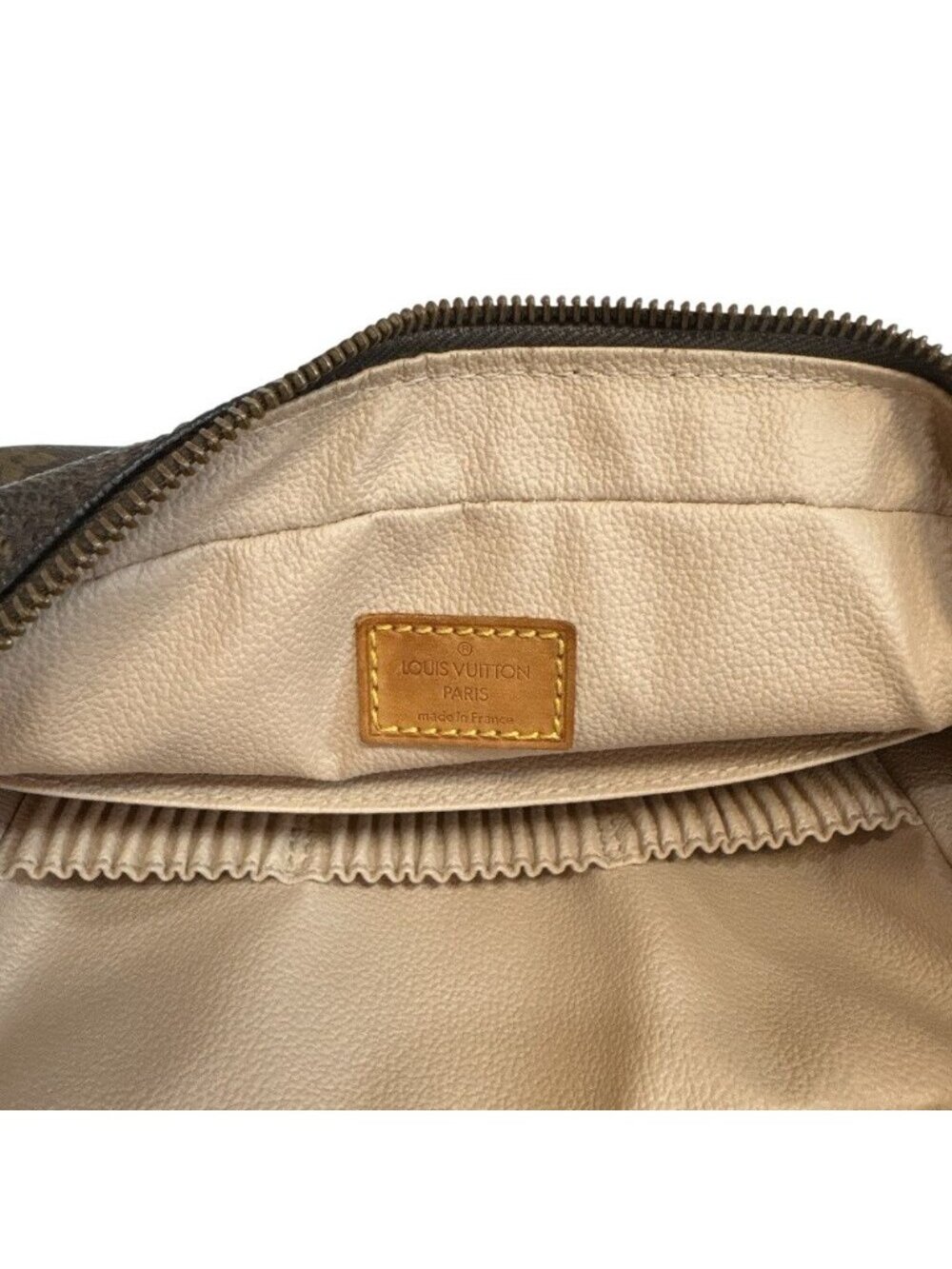 Louis Vuitton Portefeuille Empreinte Leather Trifold Wallet White - Picture 8 of 8
